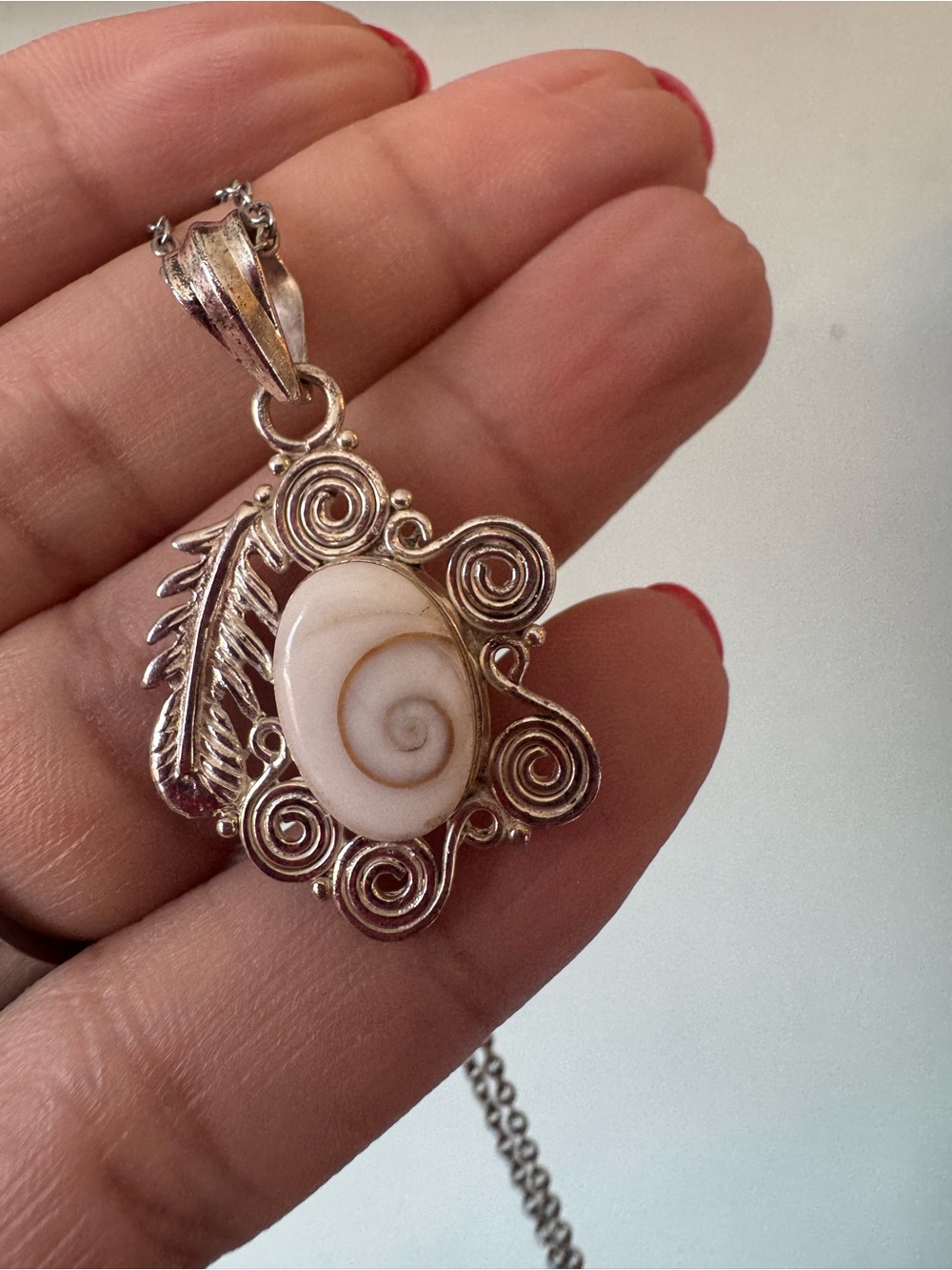 SHIVA SHELL STERLING SILVER NECKLACE